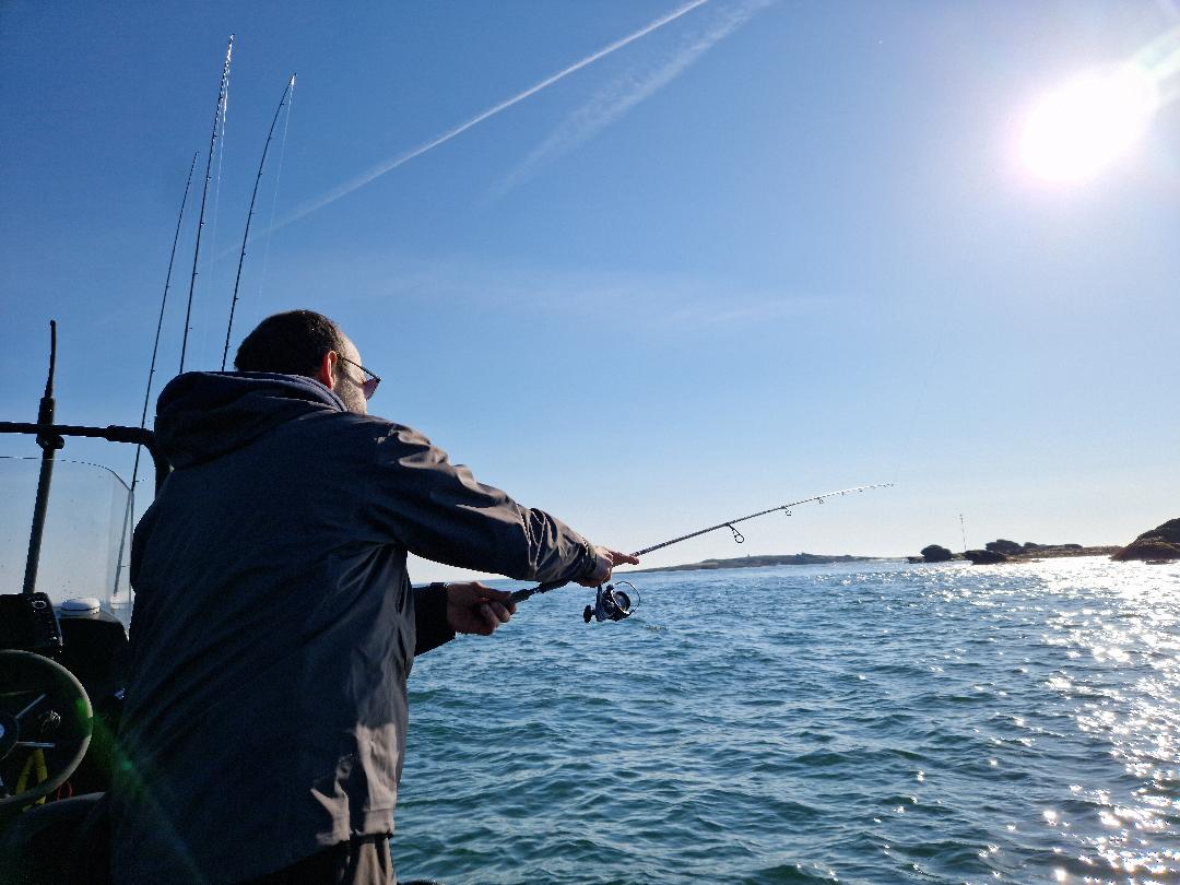 Nous finissons la journée sur une pêche de bordures. 